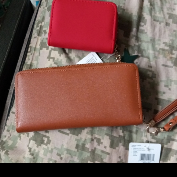 Tan Wallet only - Picture 3 of 4